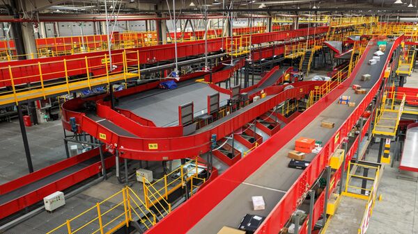 Автоматизированная сортировочная линия в Китае - Sputnik Беларусь
