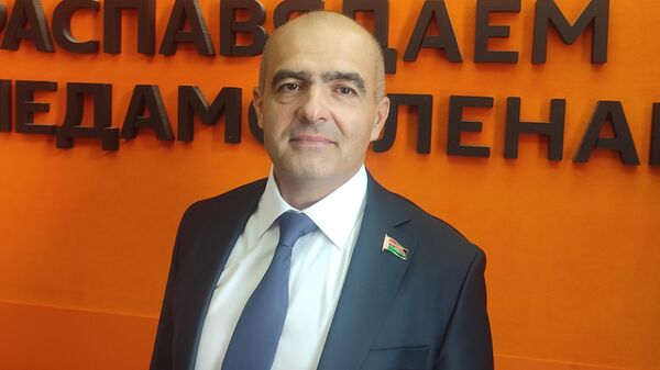 Гайдукевич: ни Литва, ни Польша не рискнут тронуть самолет Путина - Sputnik Беларусь