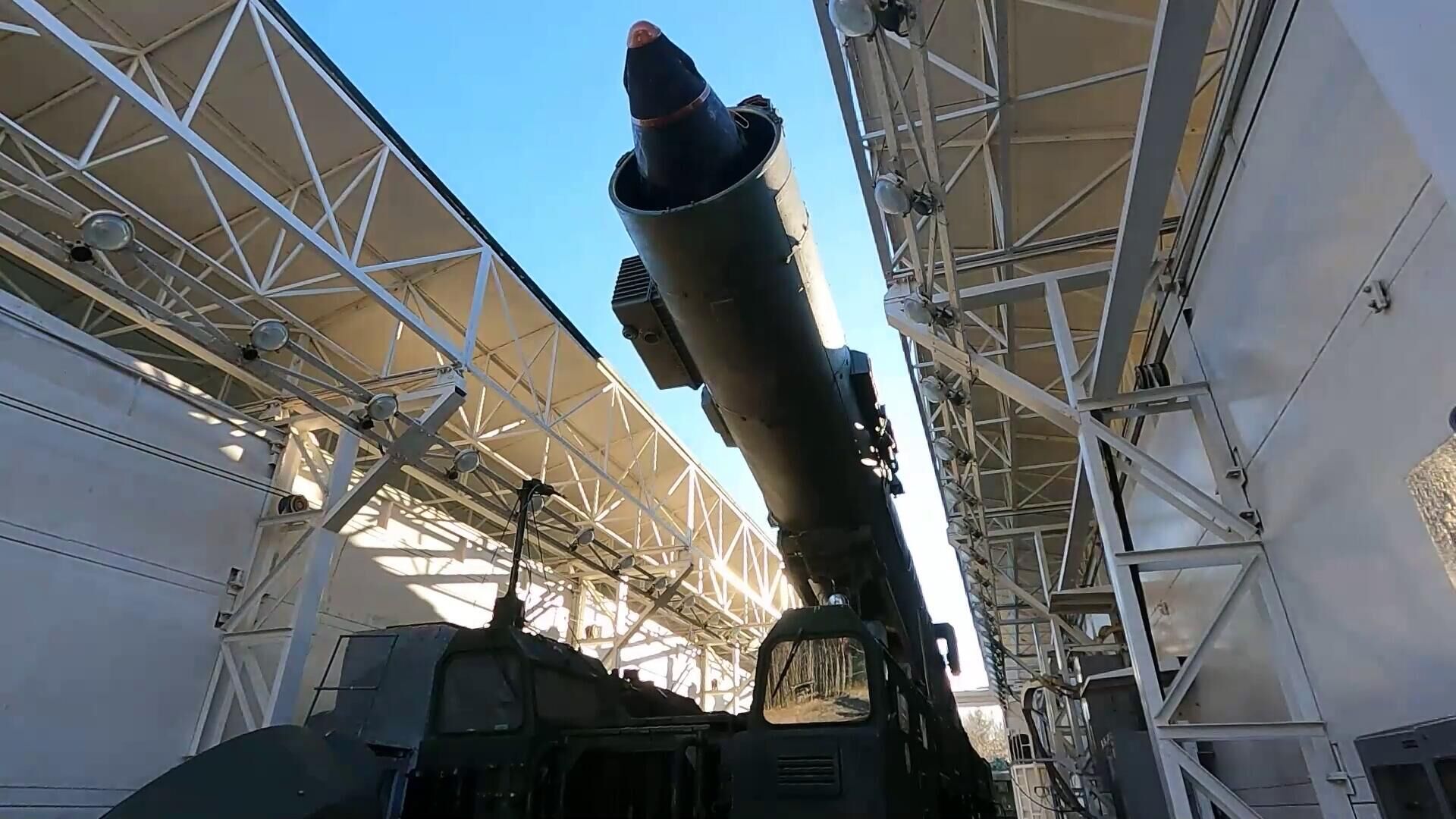 Эйсмонт:  «Орешник» поставят на боевое дежурство в Беларуси в декабре Эйсмонт:  «Орешник» поставят на боевое дежурство в Беларуси в декабре