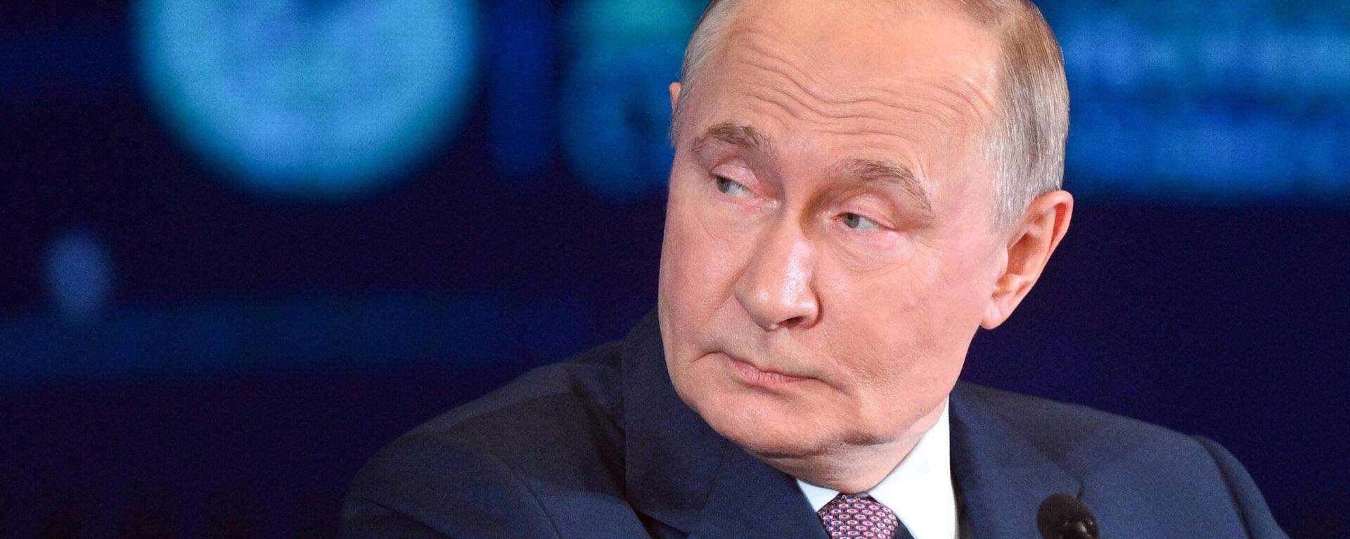 Прэзідэнт РФ Уладзімір Пуцін на XVII з'ездзе Рускага геаграфічнага таварыства - Sputnik Беларусь, 1920, 23.10.2025