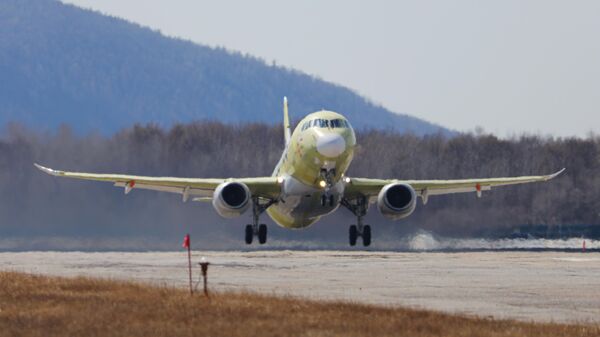 Sukhoi Superjet SJ-100 - Sputnik Беларусь
