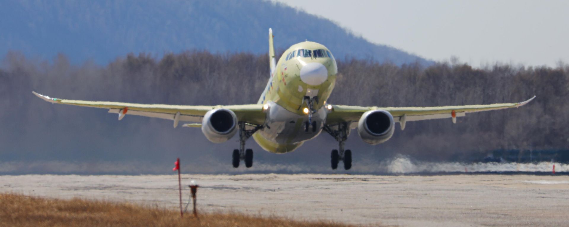 Sukhoi Superjet SJ-100 - Sputnik Беларусь, 1920, 19.12.2025