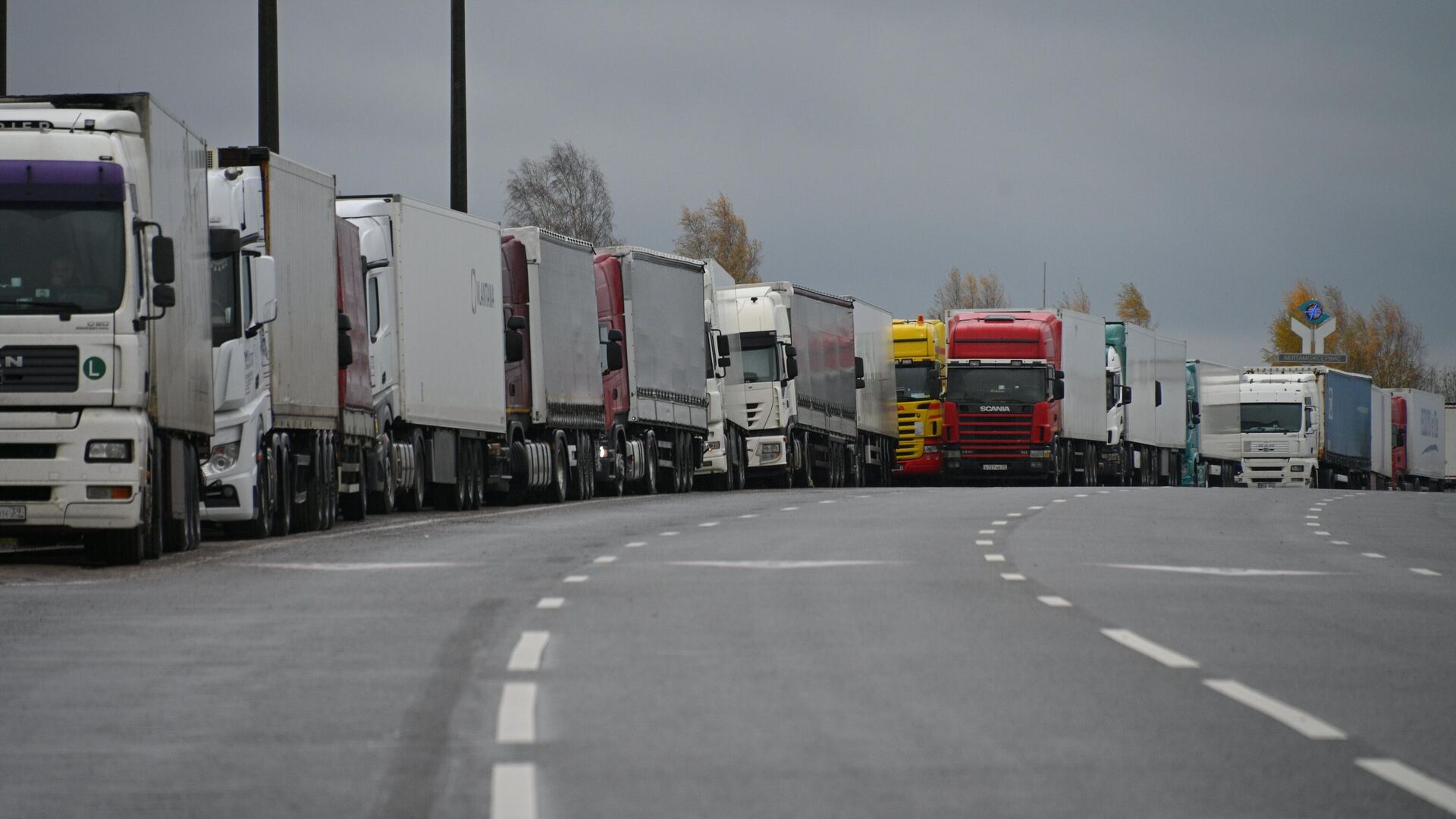 МИД Беларуси: как только Литва откроет границу, все фуры смогут вернуться МИД Беларуси: как только Литва откроет границу, все фуры смогут вернуться