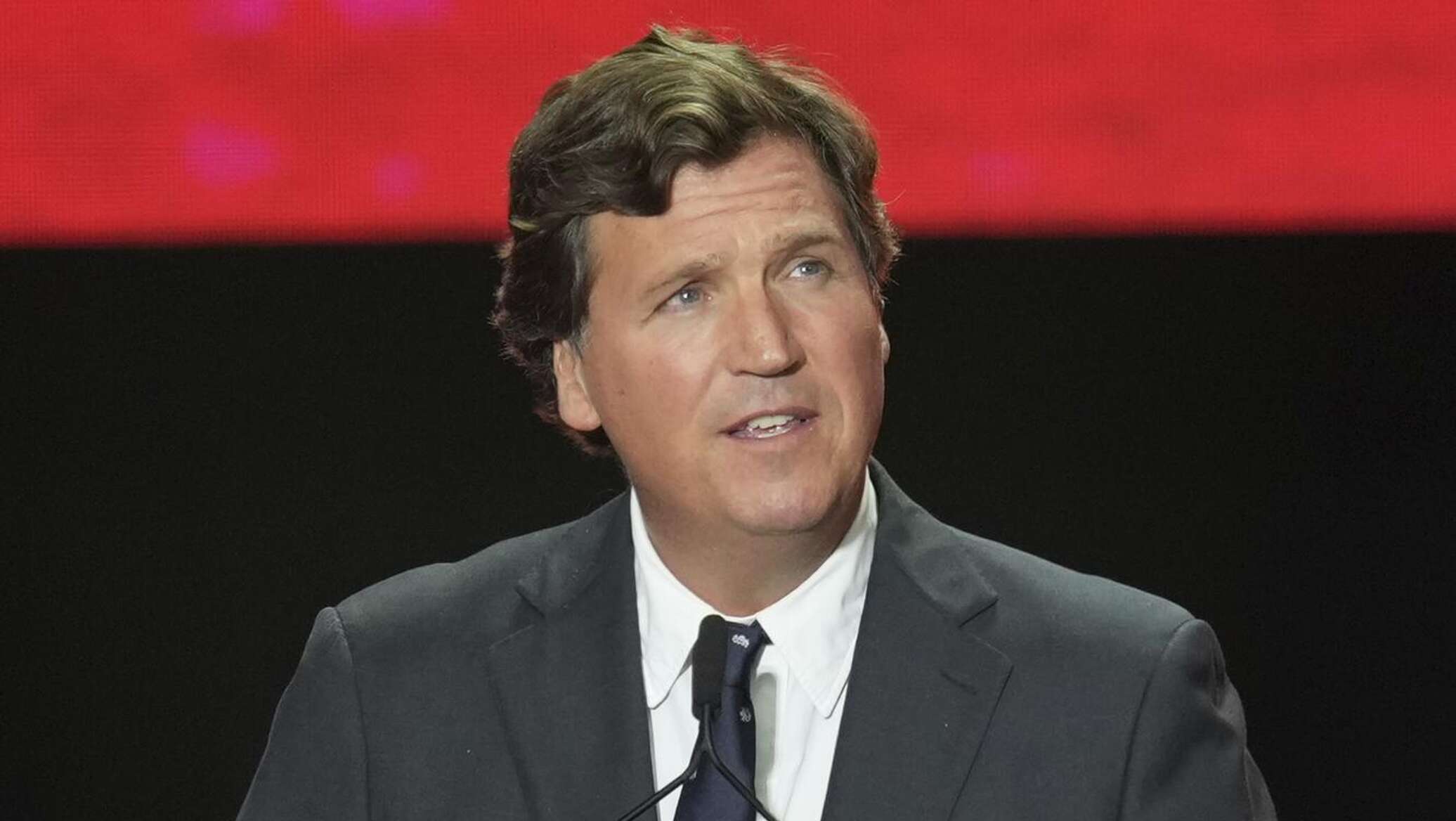 Карлсон рассказал, почему Россия и США оказались в состоянии войны