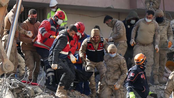 Работа спасателей в Турции, архивное фото - Sputnik Беларусь