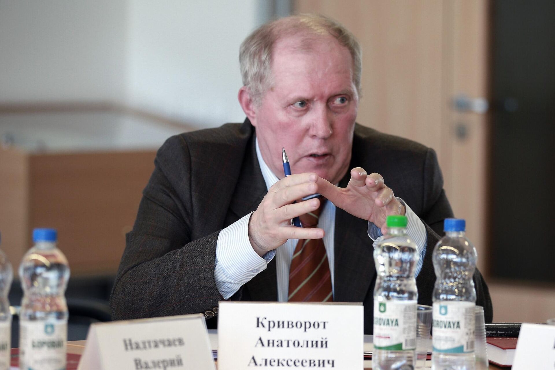 Кандидат исторических наук, доцент Анатолий Криворот Кандидат исторических наук, доцент Анатолий Криворот - Sputnik Беларусь, 1920, 30.10.2025