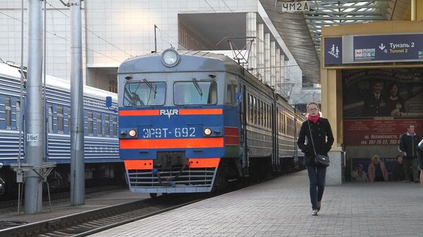 Электропоезд на станции Минск-Пассажирский - Sputnik Беларусь