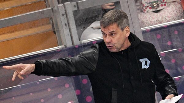 Галоўны трэнер ФК Дынама Дзмітрый Квартальнаў - Sputnik Беларусь