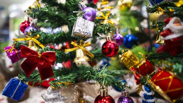 Украшения на новогодней елке - Sputnik Беларусь