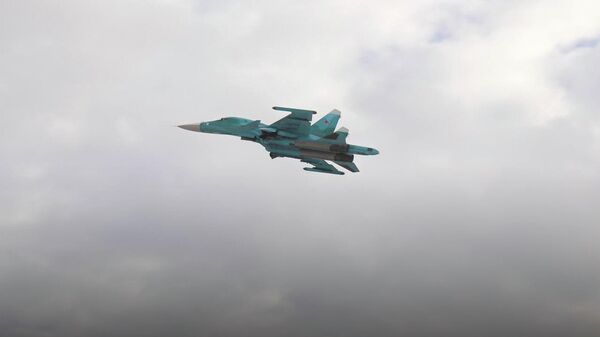 Ростех поставил в войска новую партию истребителей-бомбардировщиков Су-34 - Sputnik Беларусь