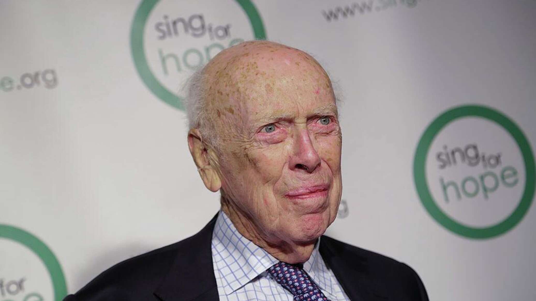 Умер нобелевский лауреат, первооткрыватель структуры ДНК Джеймс Уотсон Умер нобелевский лауреат, первооткрыватель структуры ДНК Джеймс Уотсон