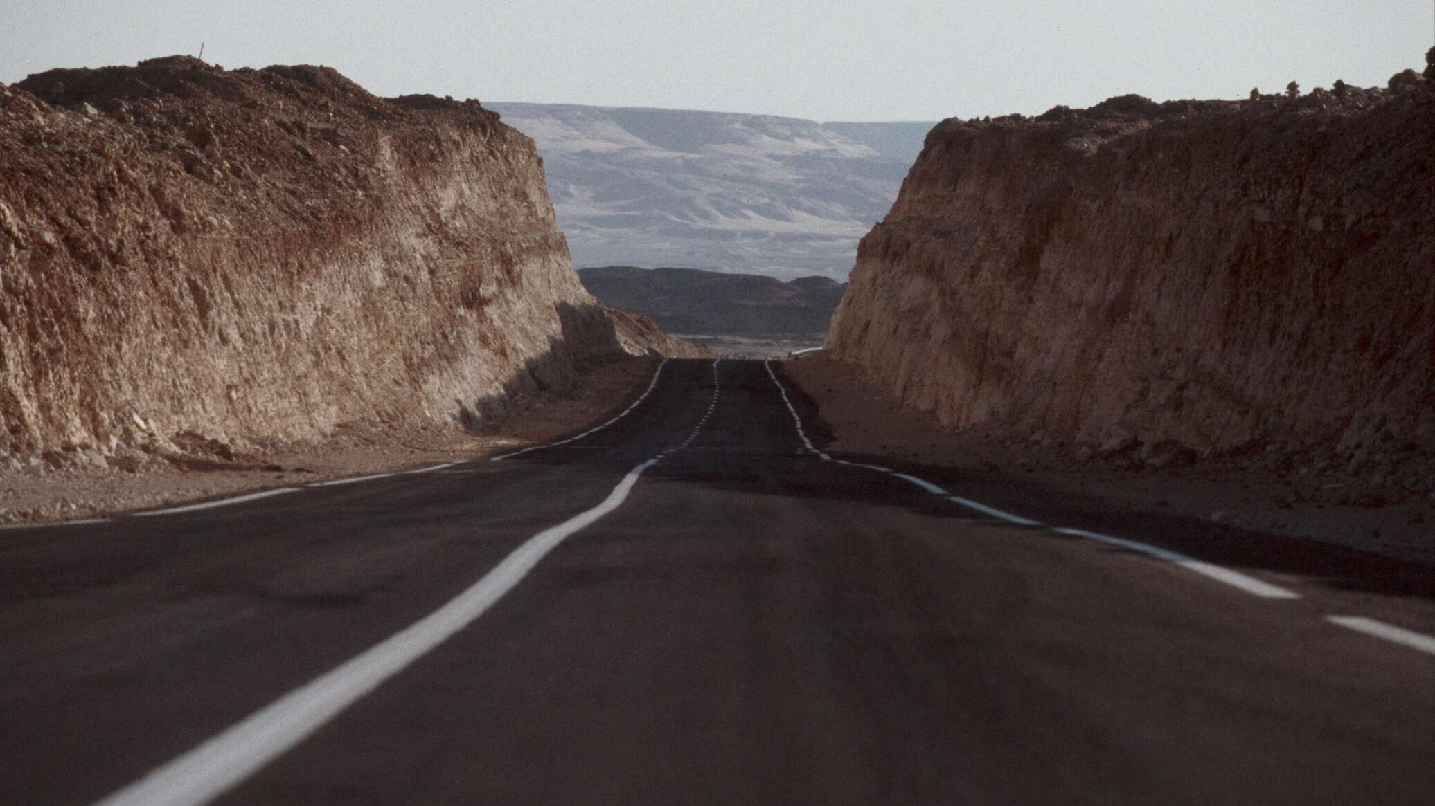 27 россиян пострадали при столкновении автобуса и большегруза в Египте