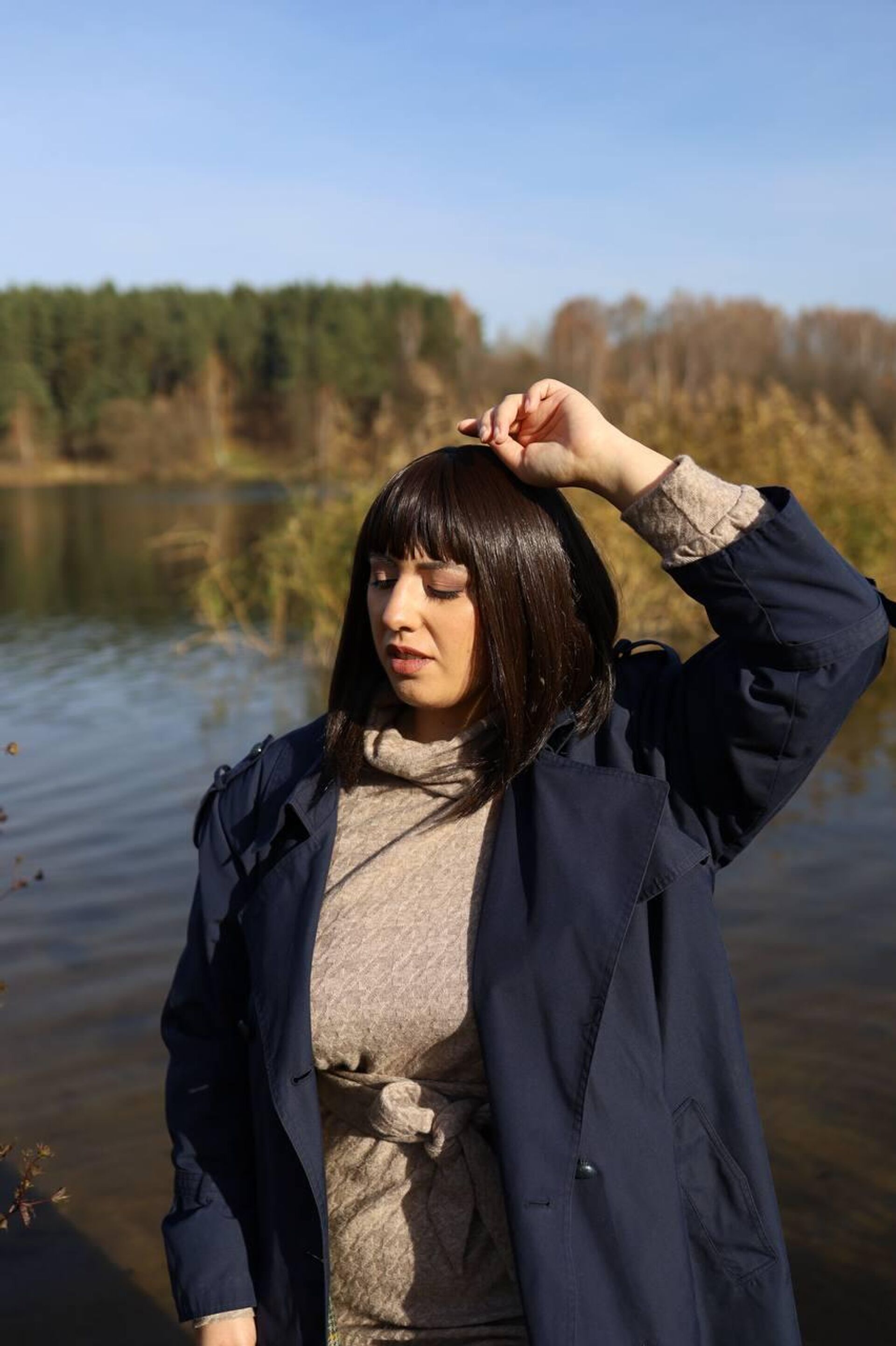 Единственный раз, когда Ольга надела парик, - ее день рождения. Единственный раз, когда Ольга надела парик, - ее день рождения. - Sputnik Беларусь, 1920, 12.11.2025