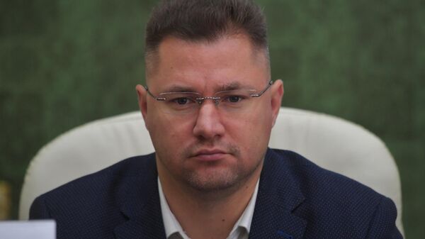 Лущ: как белорусам решить проблему с охлаждением сим-карт в России? - Sputnik Беларусь