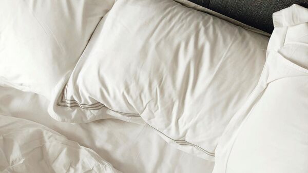 Подушки на кровати - Sputnik Беларусь