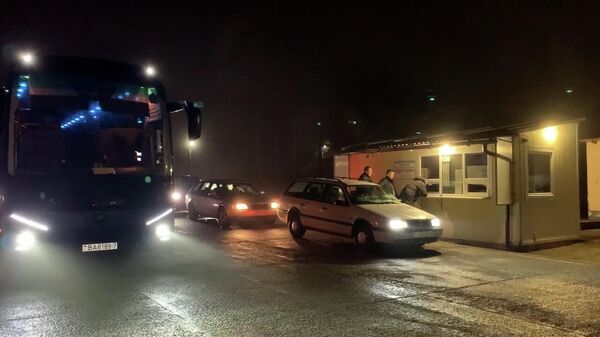 Пункты пропуска открываются: обстановка на границе с Польшей (видео) - Sputnik Беларусь