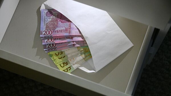 Деньги в конверте - Sputnik Беларусь