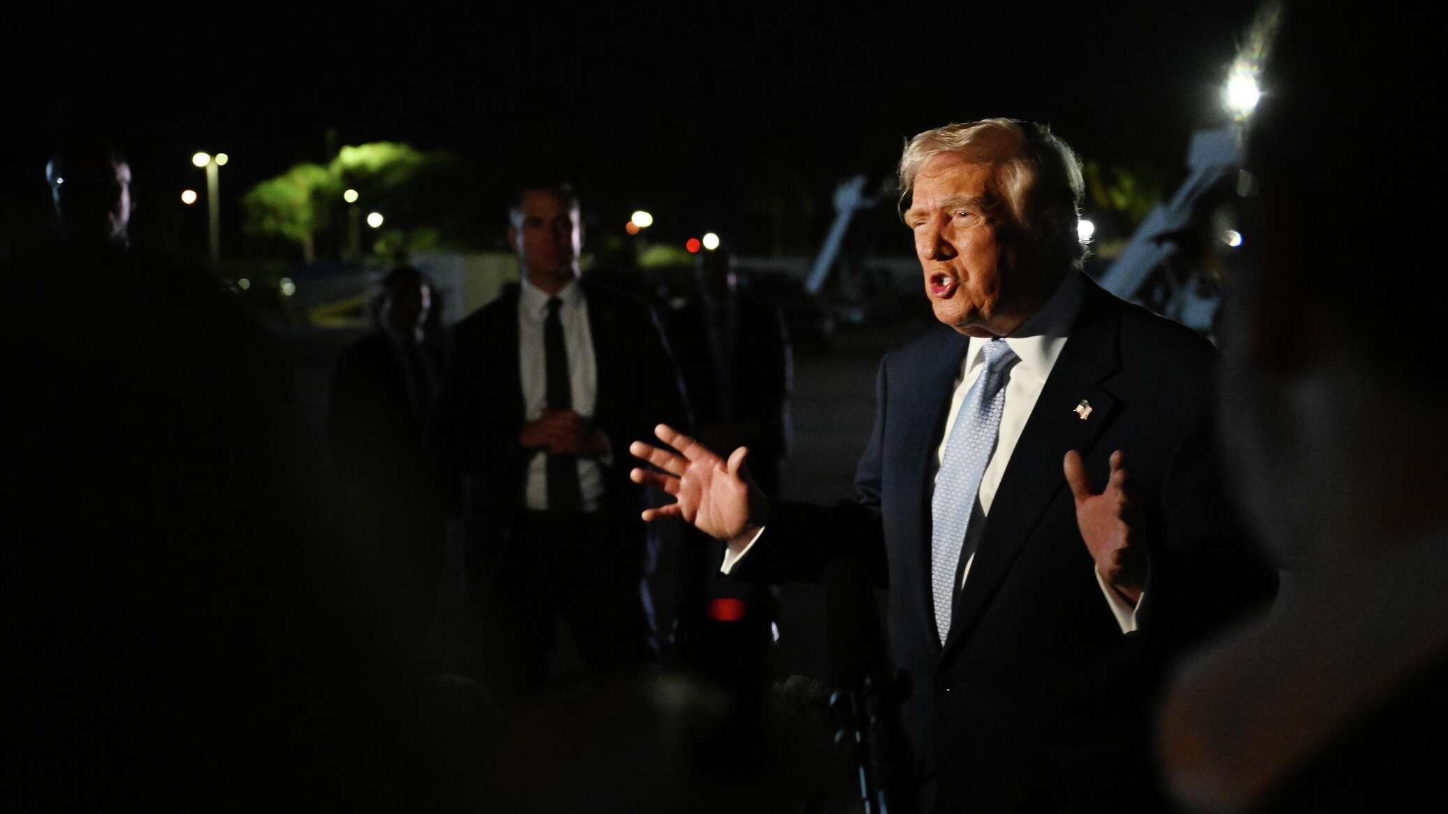 Трамп заявил, что не собирается ехать на саммит G20 в ЮАР Трамп заявил, что не собирается ехать на саммит G20 в ЮАР