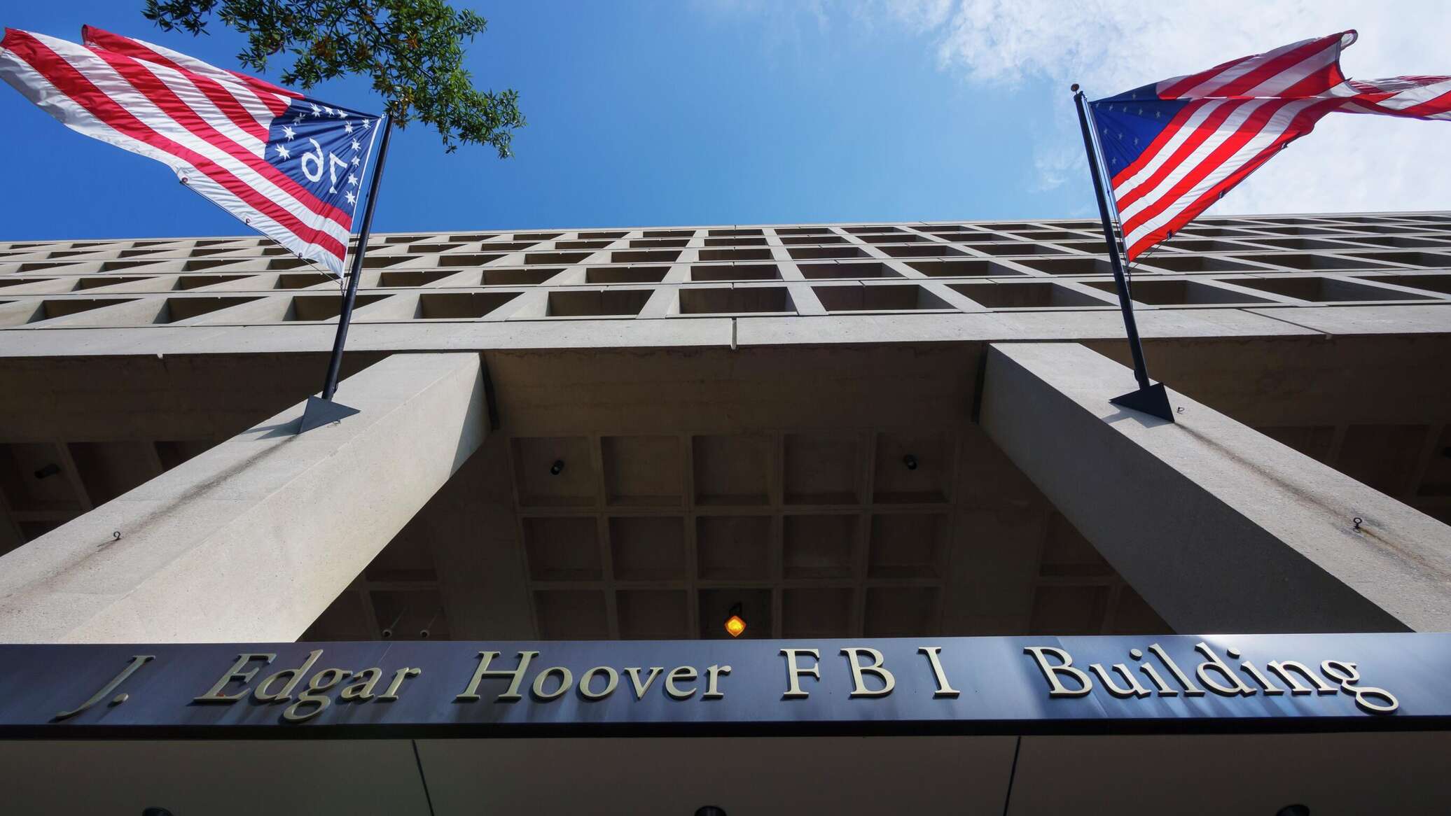 Конгрессмены обвинили ФБР в сокрытии данных о покушении на Трампа Конгрессмены обвинили ФБР в сокрытии данных о покушении на Трампа