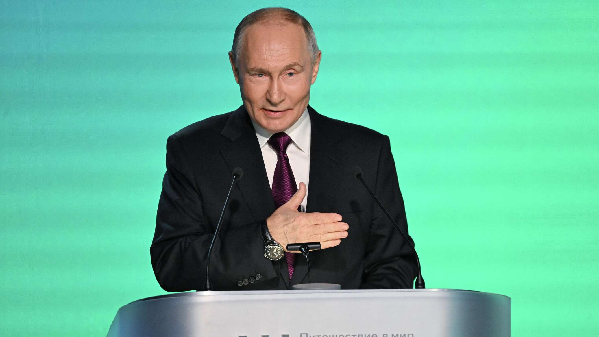 Путин: Россия не должна зависеть от иностранных нейросетей Путин: Россия не должна зависеть от иностранных нейросетей