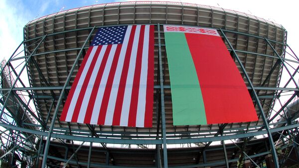 Флагі Беларусі і ЗША - Sputnik Беларусь