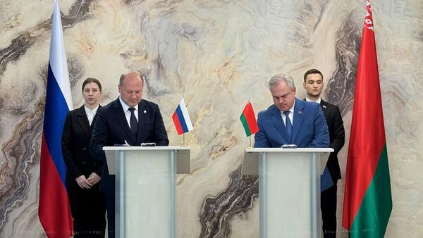 Подписание соглашения о побратимстве между Гомелем и Ростовом-на-Дону - Sputnik Беларусь