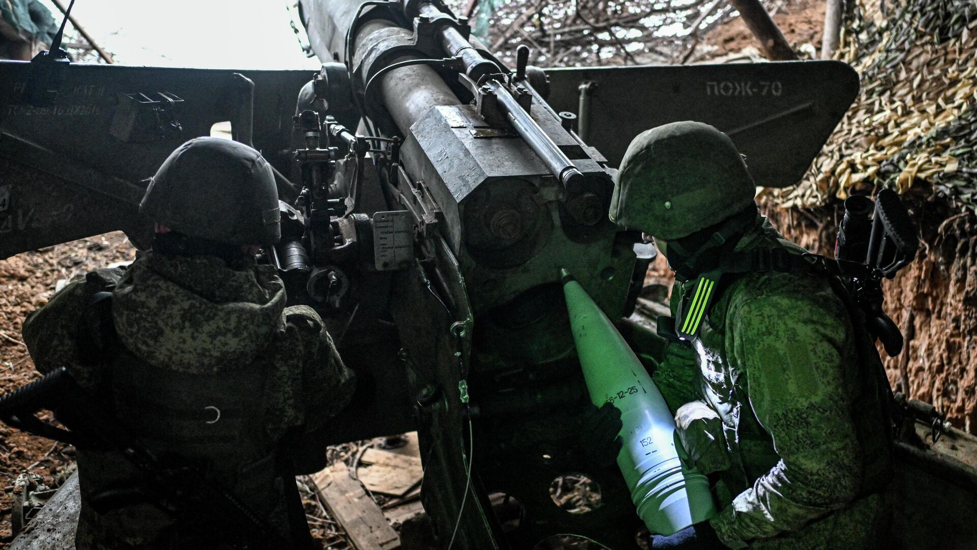 Герасимов доложил Путину об освобождении Купянска