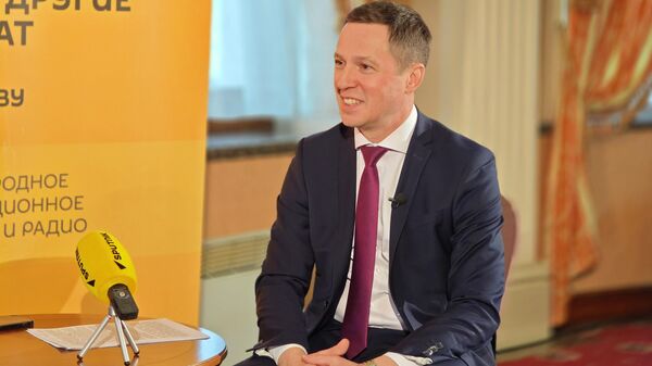 Намеснік прэм’ер-міністра ўрада Карэліі Алег Ермалаеў - Sputnik Беларусь