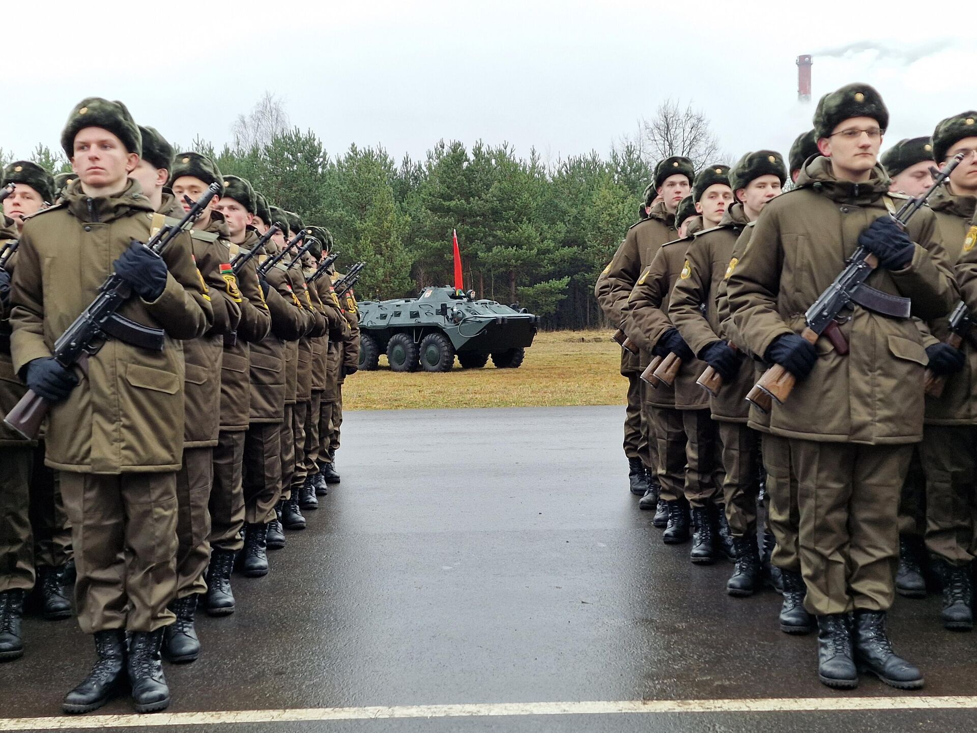Более двух тысяч новобранцев приняли присягу в Печах