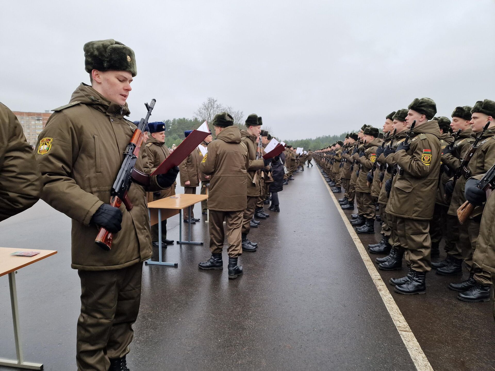 Более двух тысяч новобранцев приняли присягу в Печах