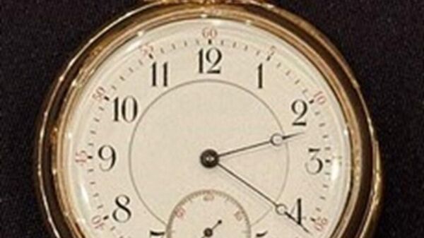 Проданные на аукционе часы - Sputnik Беларусь