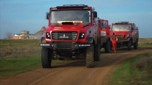 Машины команды МАЗ-СПОРТавто Машины команды МАЗ-СПОРТавто - Sputnik Беларусь