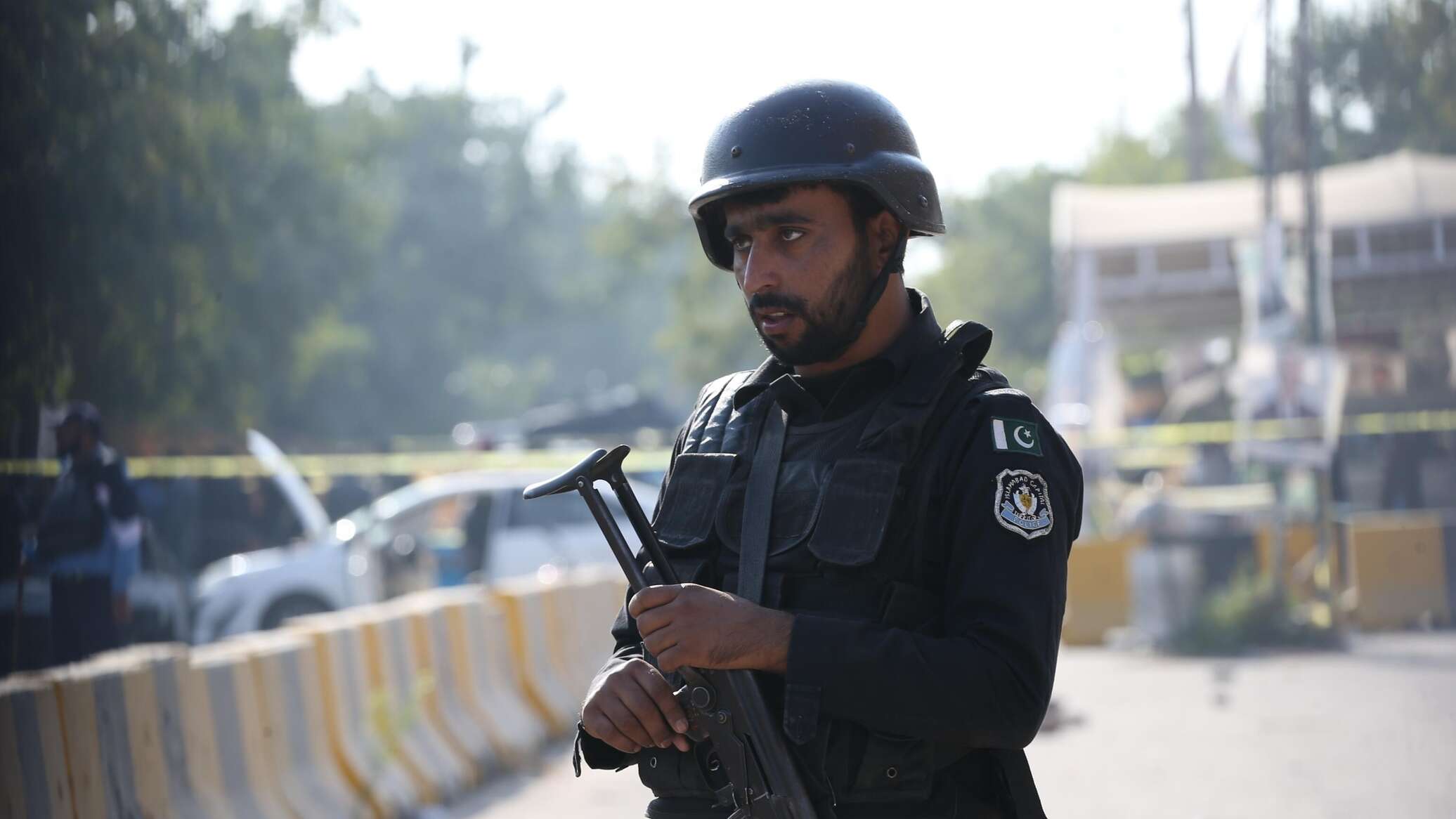 Взрывы произошли в штабе полиции в Пакистане – есть погибшие