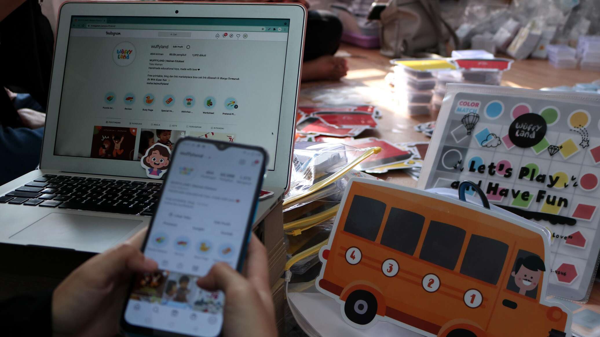 Малайзия введет запрет на социальные сети для лиц младше 16 лет