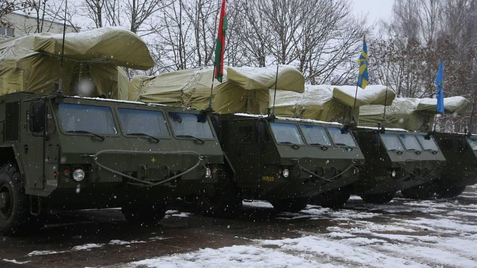 Очередные батареи ЗРК «Тор-М2» прибыли в Беларусь Очередные батареи ЗРК «Тор-М2» прибыли в Беларусь