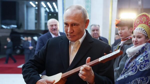 Государственный визит президента Владимира Путина в Кыргызстан - Sputnik Беларусь