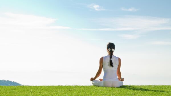 Дыхательные практики помогают снять тревогу - Sputnik Беларусь