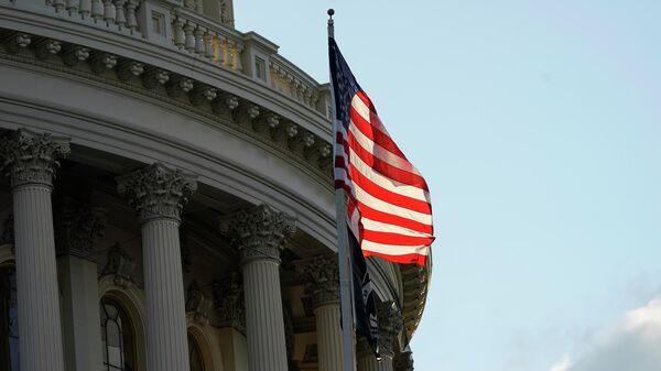 Американский флаг у Капитолия - Sputnik Беларусь