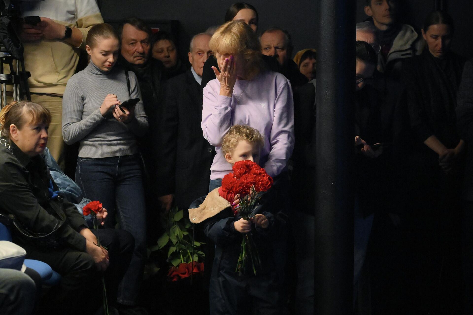 Церемония прощания с народным артистом Всеволодом Шиловским. - Sputnik Беларусь, 1920, 30.11.2025