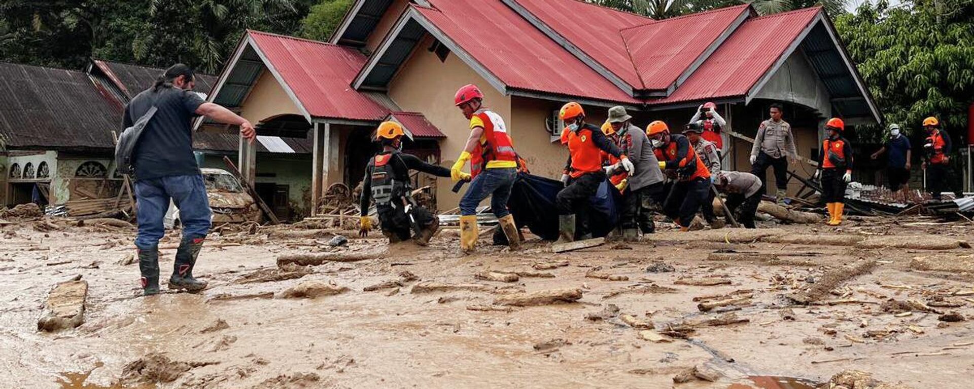 Паводка ў Інданезіі - Sputnik Беларусь, 1920, 01.12.2025