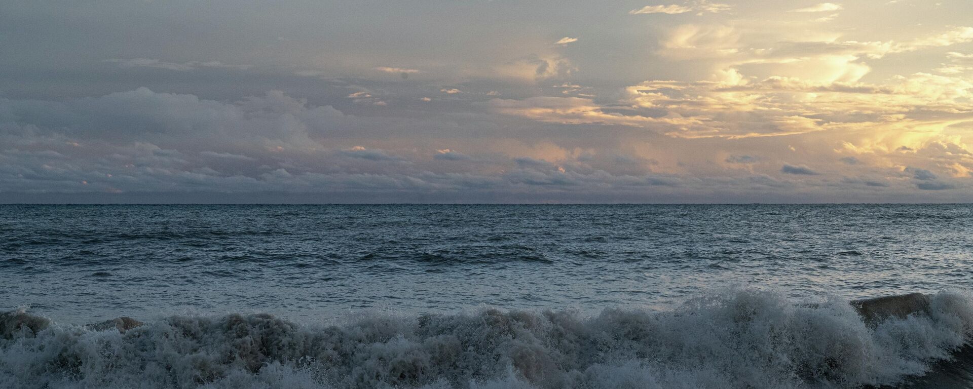 Узбярэжжа Чорнага мора - Sputnik Беларусь, 1920, 02.12.2025