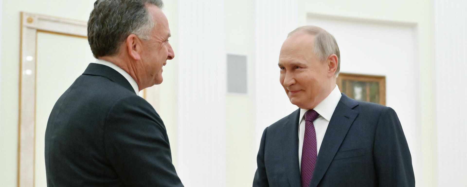 Прэзідэнт Уладзімір Пуцін сустрэўся са спецпасланнікам прэзідэнта ЗША Сцівенам Уіткафам - Sputnik Беларусь, 1920, 03.12.2025