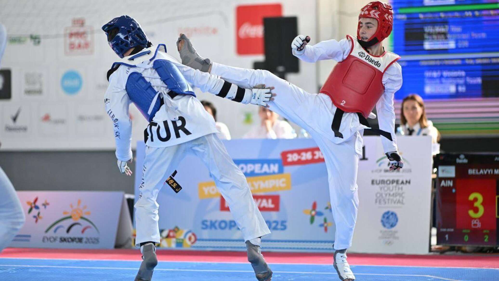 Белорусский тхэквондист Белавый завоевал золотую медаль турнира в Сараево