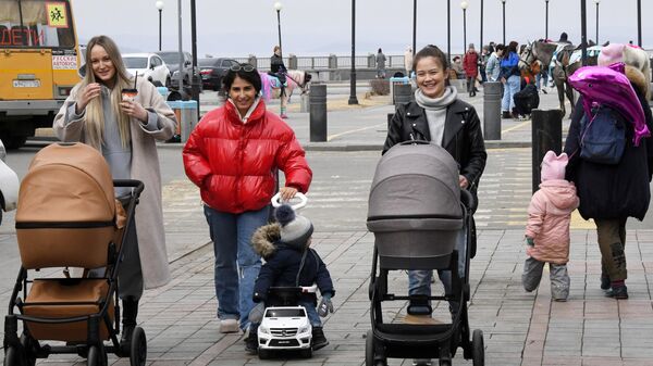 Мамы с колясками - Sputnik Беларусь