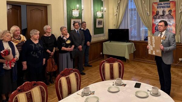 Сустрэча з актывістамі арганізацыі суайчыннікаў у Генеральным консульстве Расіі ў Брэсце - Sputnik Беларусь