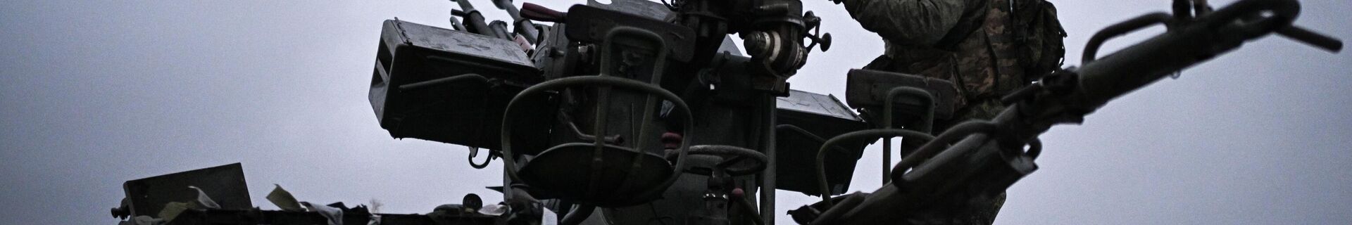 Пункт воздушного наблюдения 169-й мотострелковой бригады на Краснолиманском направлении Пункт воздушного наблюдения 169-й мотострелковой бригады на Краснолиманском направлении - Sputnik Беларусь, 1920