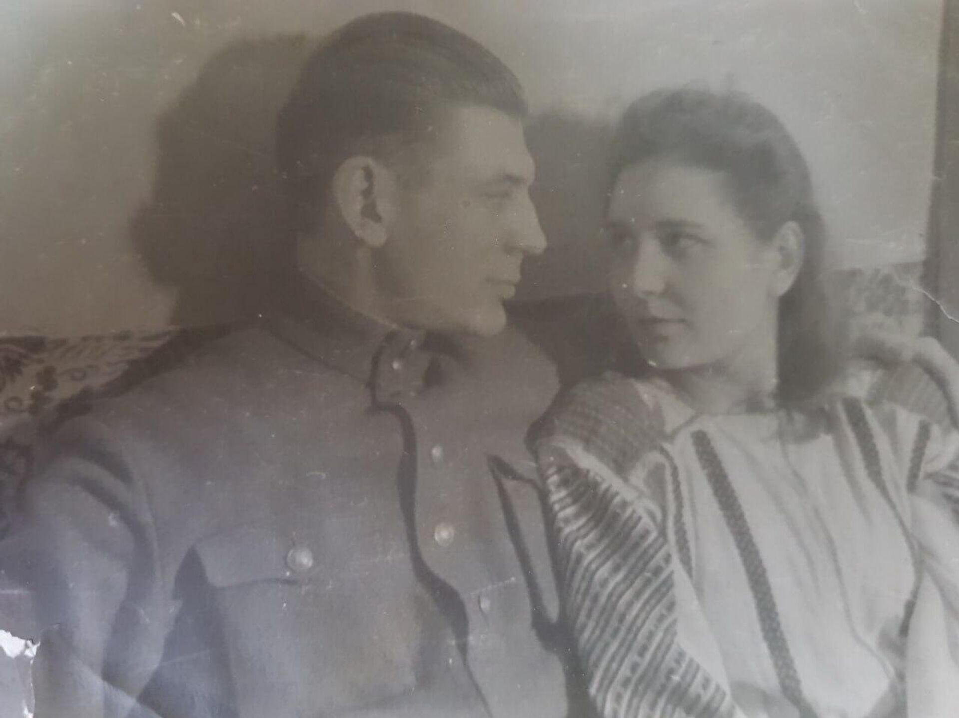 Георгий Новиков с супругой - Sputnik Беларусь, 1920, 13.12.2025