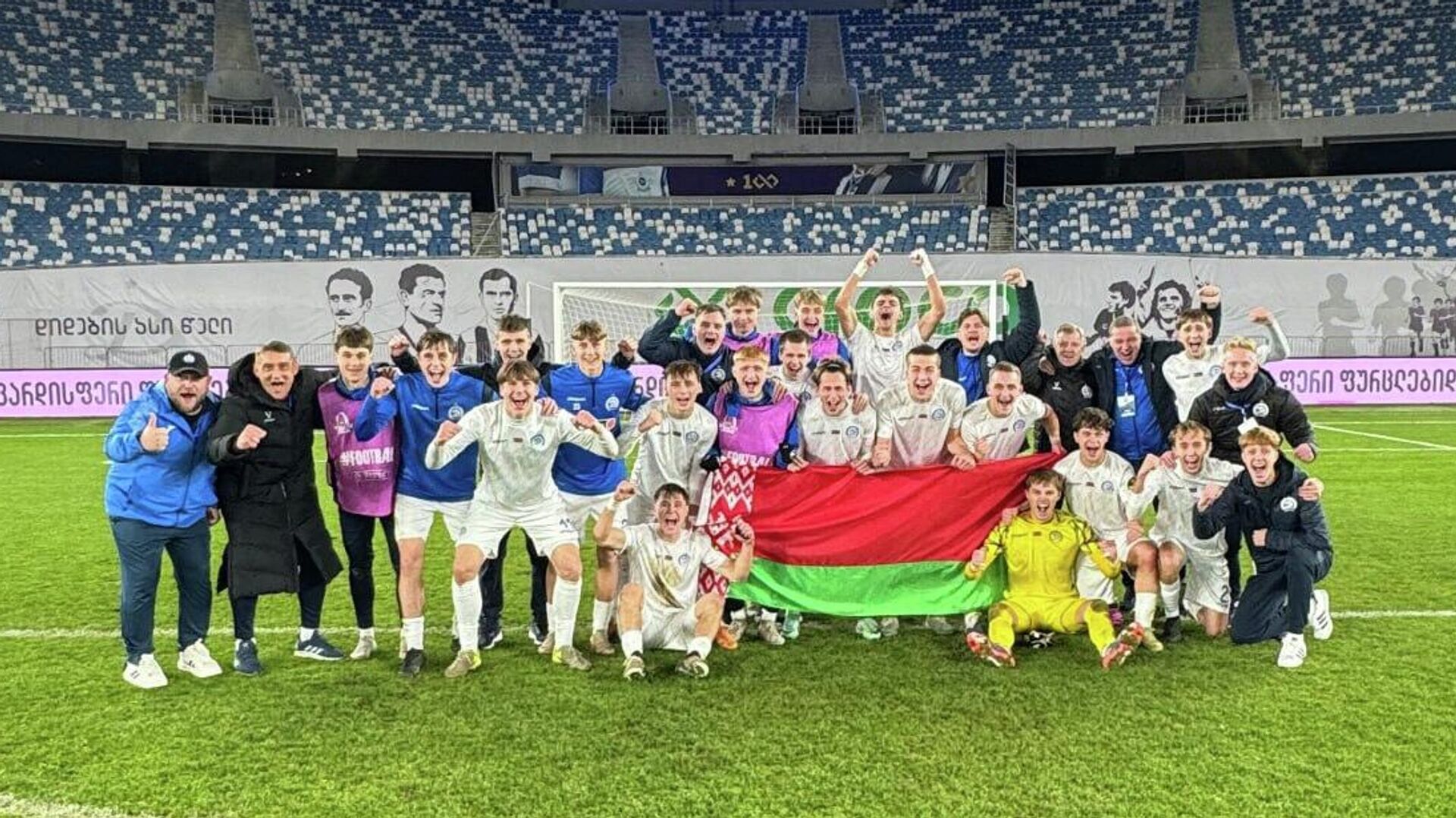 Минское «Динамо» в Юношеской лиге УЕФА сыграет против «ПСЖ» Минское «Динамо» в Юношеской лиге УЕФА сыграет против «ПСЖ»