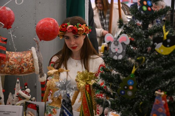 Рождественская благотворительная ярмарка в Минске. Рождественская благотворительная ярмарка в Минске. - Sputnik Беларусь