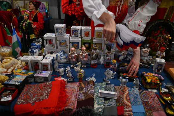 Рождественская благотворительная ярмарка в Минске. Рождественская благотворительная ярмарка в Минске. - Sputnik Беларусь